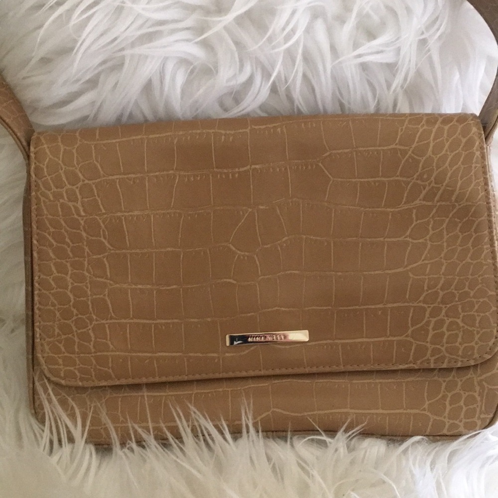 Nine West Vegan Croc Purse.  Excellent Condition